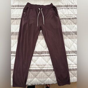Vuori Pants in Dark burgundy